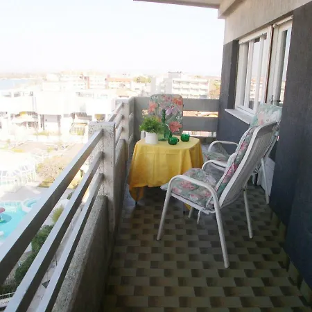 Martini Apartment