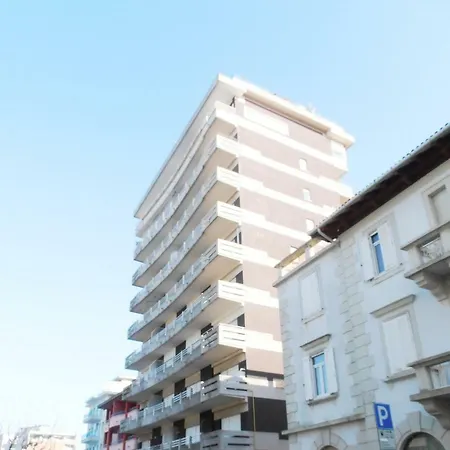 Martini Lejlighed Grado